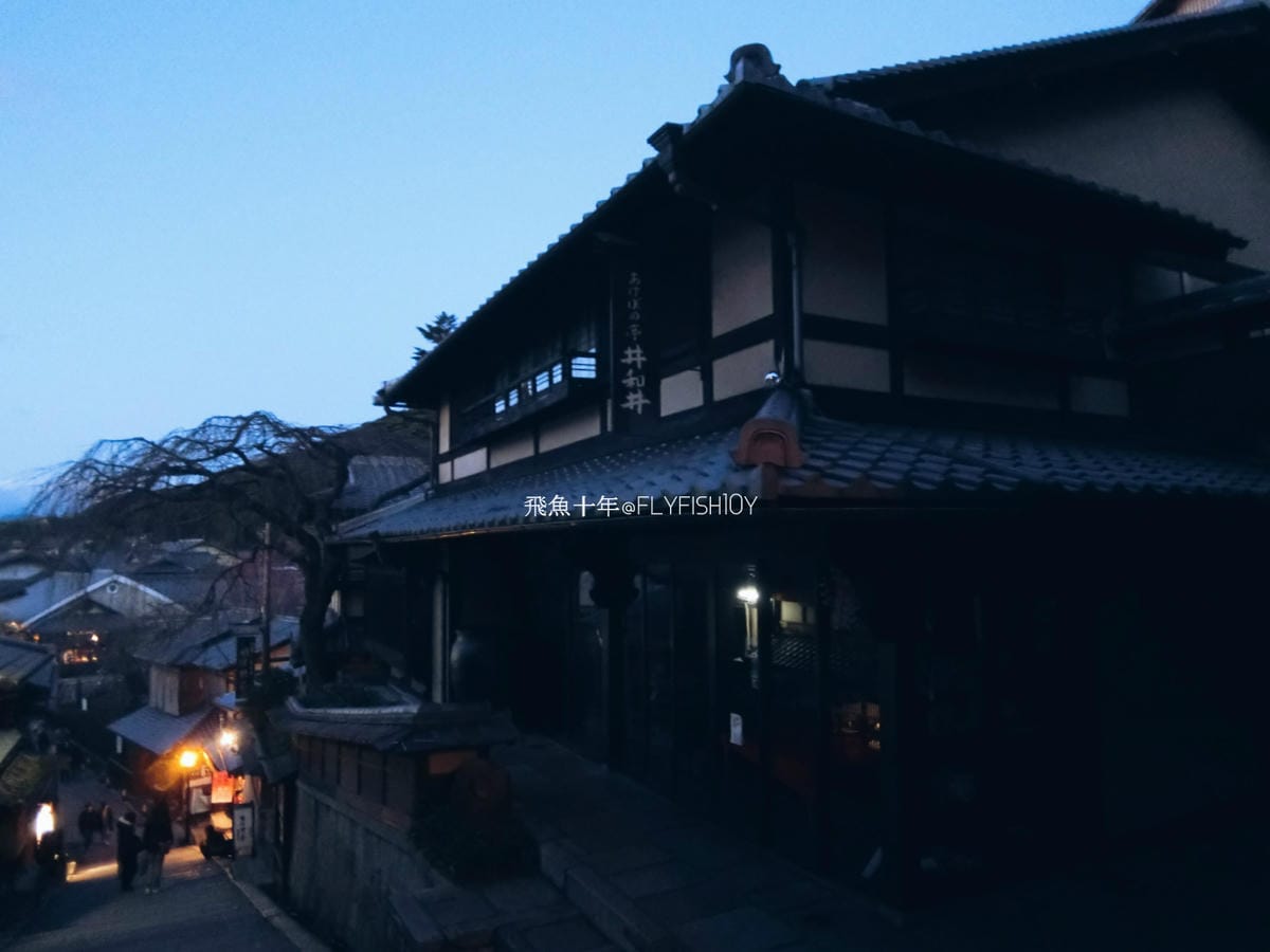 25401598200_84612e8f07_o (1) (1).jpg