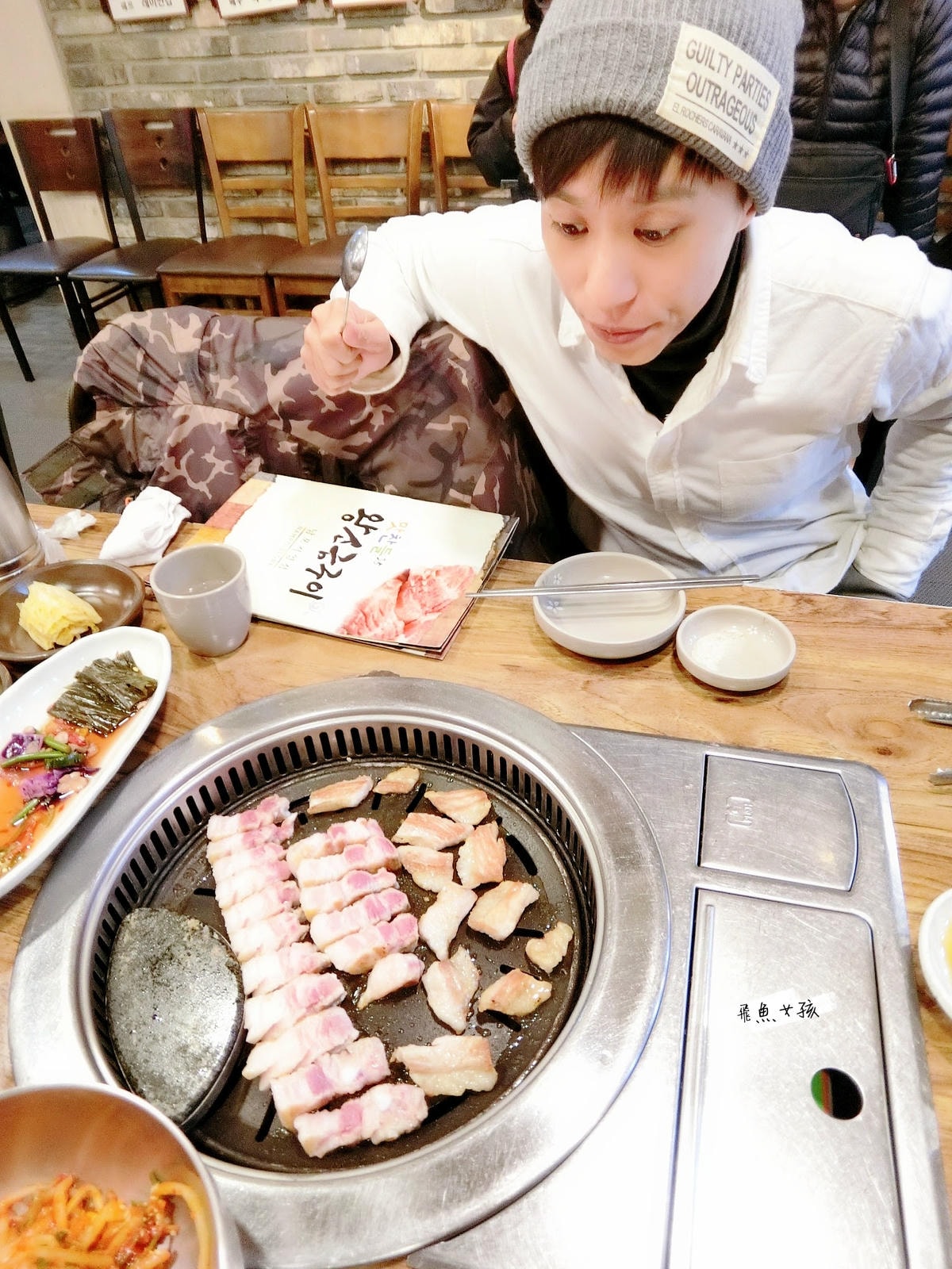 釜山美食 釜山必吃 南浦洞美食 南浦洞烤肉 味贊王鹽烤肉 厚豬五花肉 韓國烤肉