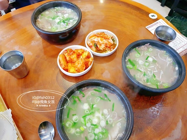 釜山必吃 釜山美食 南浦洞美食 首爾蘿蔔塊泡菜 釜山老店雪濃湯  APEC指定餐廳