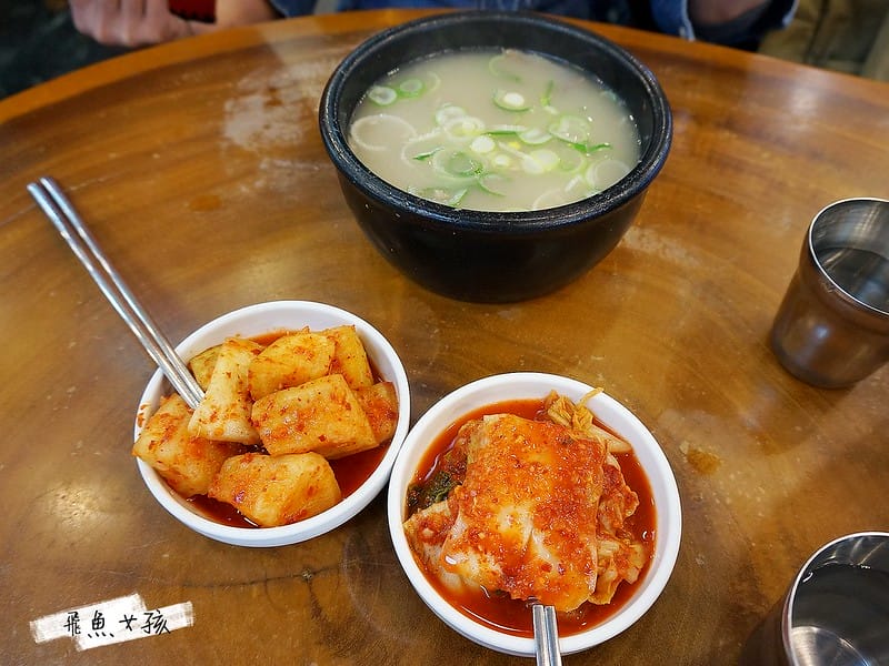 釜山必吃 釜山美食 南浦洞美食 首爾蘿蔔塊泡菜 釜山老店雪濃湯  APEC指定餐廳