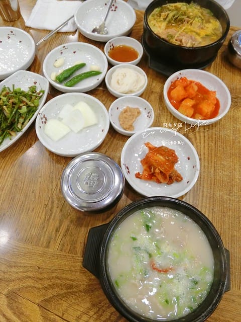 釜山豬肉湯飯,密陽血腸豬肉湯飯,밀양순대돼지국밥,南浦洞,釜山美食,釜山必吃