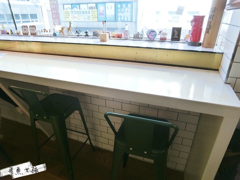 南浦洞 明信片咖啡廳 CHECK IN BUSAN 台灣人開的 釜山早午餐 釜山打卡