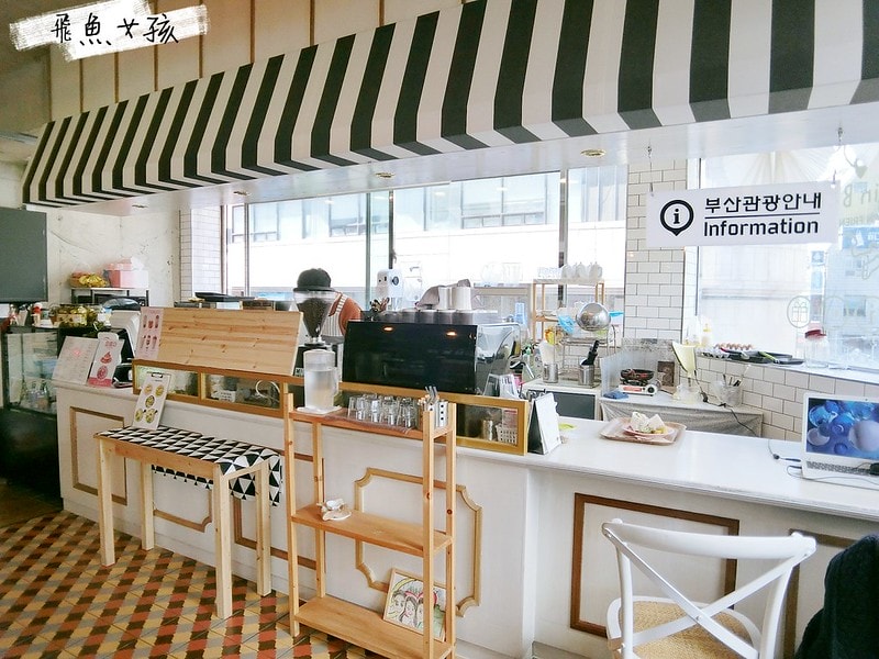 南浦洞 明信片咖啡廳 CHECK IN BUSAN 台灣人開的 釜山早午餐 釜山打卡