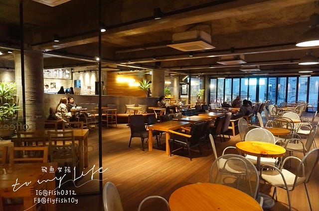 韓國釜山 廣安大橋夜景 廣安里散步路 海景咖啡廳 釜山知名地標 廣安大橋(광안대교) 廣安里海水浴場(광안리해수욕장)