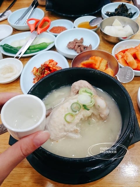 韓國釜山。釜山南浦洞美食  50年傳統 南浦蔘雞湯(남포 삼계탕)  南浦洞老店