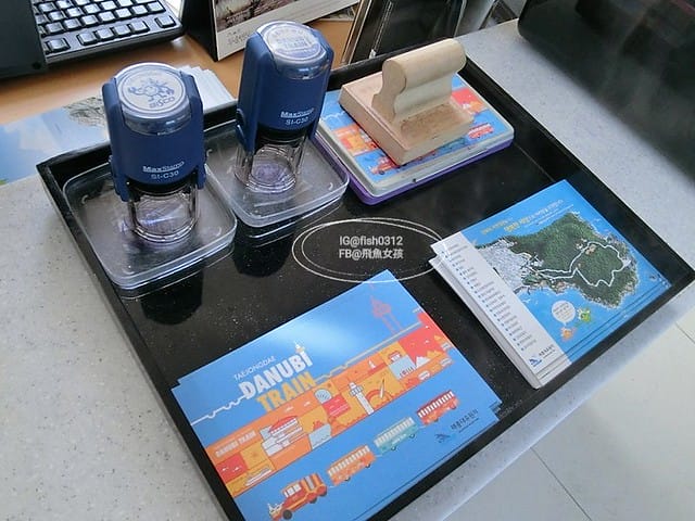 韓國釜山。釜山必去 太宗臺(태종대)搭DANUBI列車 影島燈塔  太宗臺辣海鮮麵  我在釜山搭公車