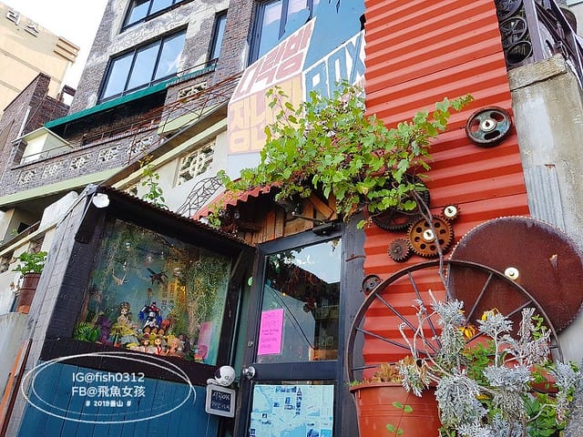 釜山自由行,韓國釜山,釜山景點,釜山歷史,釜山草梁故事路,168階梯,釜山單軌列車,釜山玩具博物館 釜山自由行,韓國釜山,釜山景點,釜山歷史,釜山草梁故事路,168階梯,釜山單軌列車,釜山玩具博物館