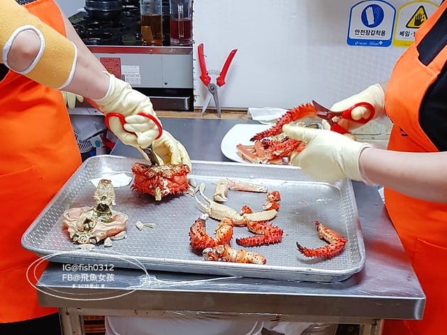 機張市場,雪蟹之家대게하우스,韓國大蟹,帝王蟹,松葉蟹,蟹膏炒飯,在釜山搭公車 機張市場,雪蟹之家대게하우스,韓國大蟹,帝王蟹,松葉蟹,蟹膏炒飯,在釜山搭公車