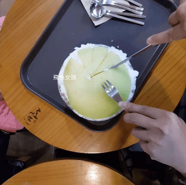 海雲台OPS麵包店,옵스,雪冰,夏季限定口味,哈密瓜起士刨冰,설빙,海雲台美食 海雲台OPS麵包店,옵스,雪冰,夏季限定口味,哈密瓜起士刨冰,설빙,海雲台美食