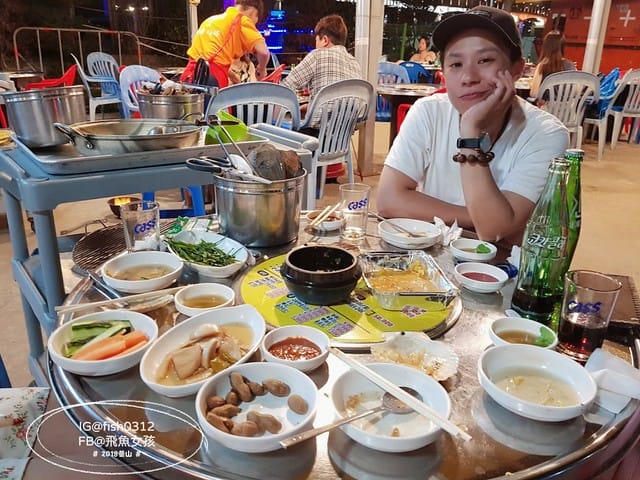 釜山美食,松島必吃,釜山烤貝,海盜海鮮國家,해적해물나라,章魚火鍋,釜山布帳馬車美食,釜山海鮮,松島海鮮,松島烤貝 釜山美食,松島必吃,釜山烤貝,海盜海鮮國家,해적해물나라,章魚火鍋,釜山布帳馬車美食,釜山海鮮,松島海鮮,松島烤貝