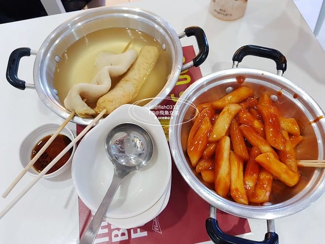 飛魚女孩,釜山景點,松島海上纜車,松島海上纜車交通,松島海上纜車美食,松島海上纜車時間,松島雲端散步路,松島天空步道,松島天空步道2025,松島天空步道交通,釜山松島纜車,釜山松島海上纜車,松島海上纜車預約,松島海上纜車韓文,松島纜車需要預約嗎,甘川到松島,甘川到松島纜車,甘川洞文化村到松島纜車計程車,甘川洞到松島纜車,甘川洞到松島,甘川洞文化村到松島纜車公車,松島纜車韓文地址,松島纜車白淺灘文化村,甘川洞文化村到松島纜車,甘川洞文化村 白淺灘文化村,松島纜車停留時間,松島纜車營業時間