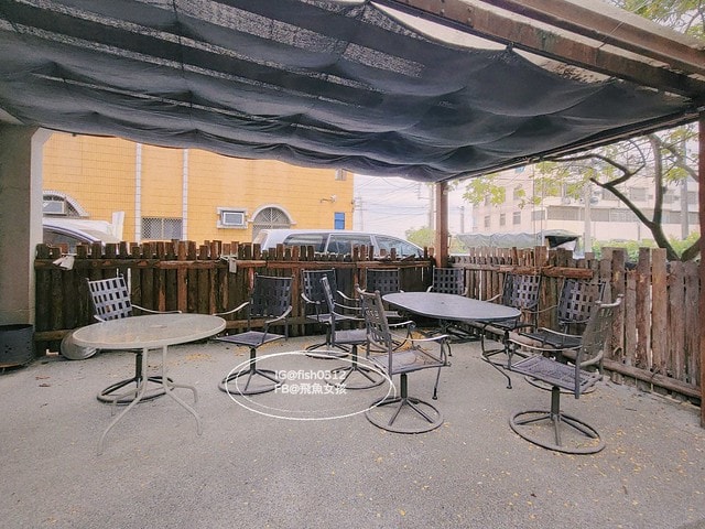 台灣嘉義。嘉義景點 民雄鬼屋咖啡 遙望歷史建築劉家古厝 民雄鬼屋 台灣五大鬼屋之一