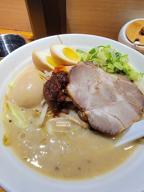 台中美食,台中南區的深夜平價拉麵,狸匠拉麵,台中忠孝夜市美食,狸匠拉麵的菜單,狸匠拉麵,台中狸匠拉麵,台中拉麵,台中拉麵推薦