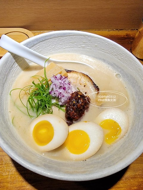 台中美食,台中南區的深夜平價拉麵,狸匠拉麵,台中忠孝夜市美食,狸匠拉麵的菜單,狸匠拉麵,台中狸匠拉麵,台中拉麵,台中拉麵推薦