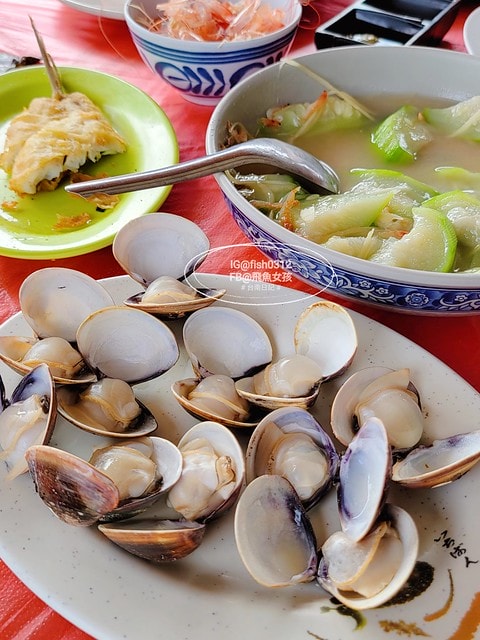 台南必吃 隱藏版平價海鮮燒烤 最新鮮的台61線烤蚵烤蛤 61線活海產