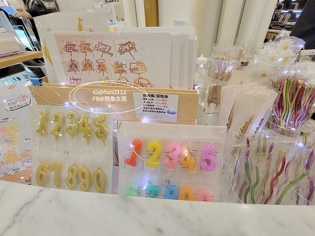 台中美食 勤美草悟道旁的 L.Z. Dessart 無框架甜點 世界甜點冠軍陳立喆 白金配色高級質感甜點店