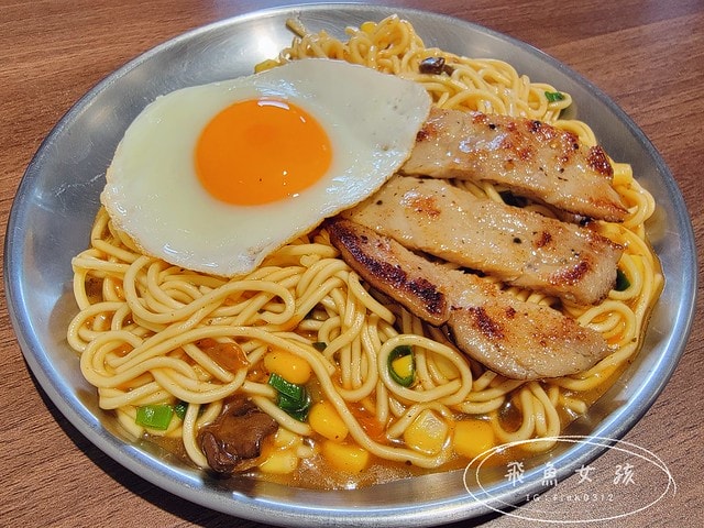 花蓮玉里,玉里早餐,玉里早午餐,玉里美食,窄宅早午餐,玉里在地特色美食,剝皮辣椒蛋餅