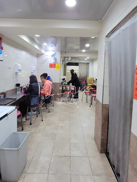 新北三重美食,三重美食,北港龍門生炒鴨肉焿,三重鴨肉羮,三重排隊美食,三重國小捷運站美食,龍門生炒鴨肉羮