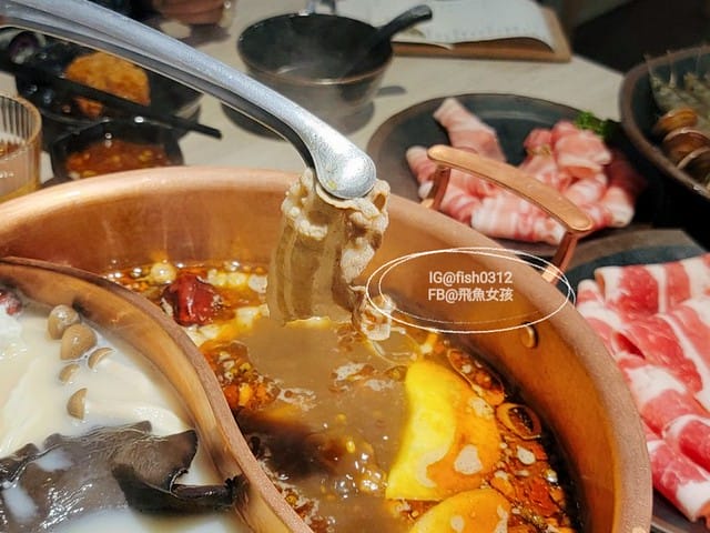 嗨聚,左營麻辣鍋,高雄麻辣鍋,嗨聚鍋物,嗨聚麻辣鴛鴦火鍋-高雄火鍋 高雄鍋物 高雄麻辣鍋 左營restaurant 左營火鍋 左營麻辣鍋 菜單,高雄麻辣鍋吃到飽,嗨聚麻辣鴛鴦火鍋-高雄火鍋,高雄鍋物,高雄麻辣鍋,左營restaurant,左營火鍋,左營麻辣鍋評論