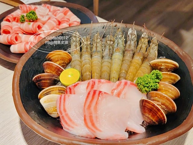 嗨聚,左營麻辣鍋,高雄麻辣鍋,嗨聚鍋物,嗨聚麻辣鴛鴦火鍋-高雄火鍋 高雄鍋物 高雄麻辣鍋 左營restaurant 左營火鍋 左營麻辣鍋 菜單,高雄麻辣鍋吃到飽,嗨聚麻辣鴛鴦火鍋-高雄火鍋,高雄鍋物,高雄麻辣鍋,左營restaurant,左營火鍋,左營麻辣鍋評論