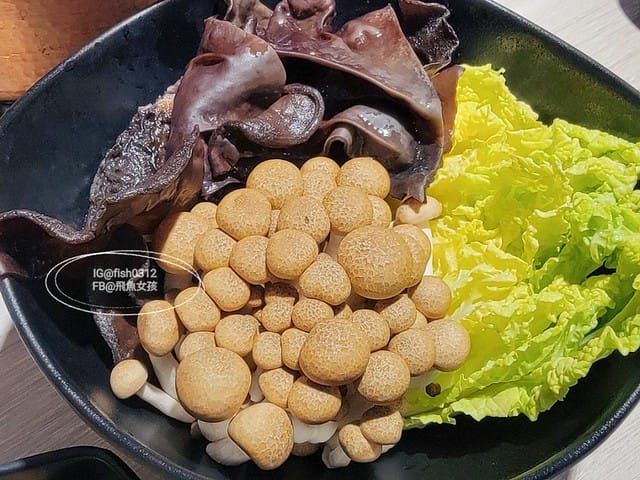 嗨聚,左營麻辣鍋,高雄麻辣鍋,嗨聚鍋物,嗨聚麻辣鴛鴦火鍋-高雄火鍋 高雄鍋物 高雄麻辣鍋 左營restaurant 左營火鍋 左營麻辣鍋 菜單,高雄麻辣鍋吃到飽,嗨聚麻辣鴛鴦火鍋-高雄火鍋,高雄鍋物,高雄麻辣鍋,左營restaurant,左營火鍋,左營麻辣鍋評論