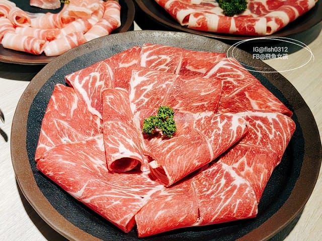 嗨聚,左營麻辣鍋,高雄麻辣鍋,嗨聚鍋物,嗨聚麻辣鴛鴦火鍋-高雄火鍋 高雄鍋物 高雄麻辣鍋 左營restaurant 左營火鍋 左營麻辣鍋 菜單,高雄麻辣鍋吃到飽,嗨聚麻辣鴛鴦火鍋-高雄火鍋,高雄鍋物,高雄麻辣鍋,左營restaurant,左營火鍋,左營麻辣鍋評論