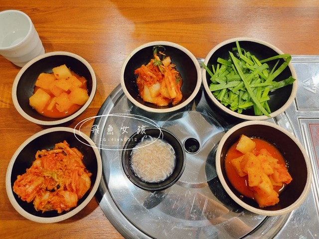 首爾美食,首爾餐廳,明洞宵夜推薦,首爾24小時餐廳,保承會館,보승회관菜單,首爾解酒湯,解酒拉麵,首爾豬肉湯飯 首爾美食,首爾餐廳,明洞宵夜推薦,首爾24小時餐廳,保承會館,보승회관菜單,首爾解酒湯,解酒拉麵,首爾豬肉湯飯