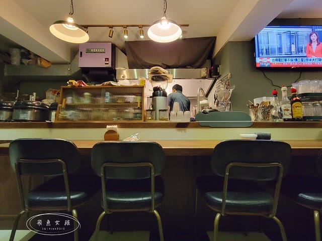 TAKEOUT CURRY SHOP咖哩專門店,台北咖哩,東區咖哩,延吉街餐廳,台北貓咪餐廳,貓奴必吃,貓咪楓糖布丁,台北貓咪咖啡廳,takeoutcurryshop菜單