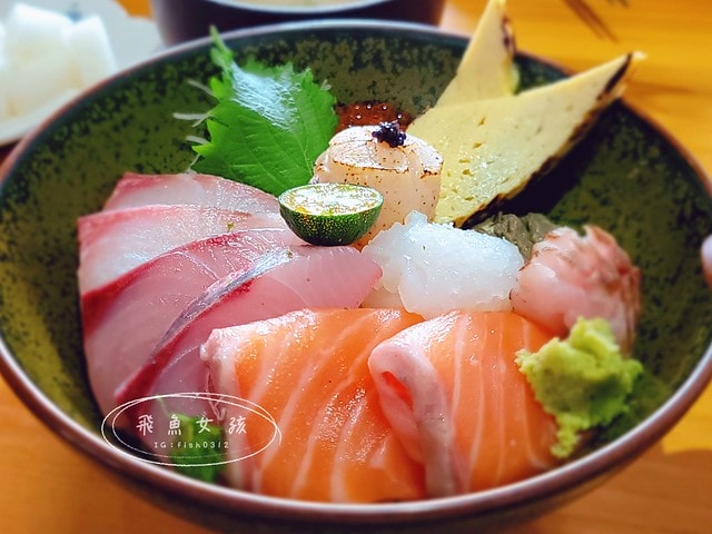 台中美食推薦,台中北區餐廳,老宅日料,回未了日式丼飯握壽司,回未了海鮮丼,台中老宅海鮮丼飯,松露鹽軟絲
