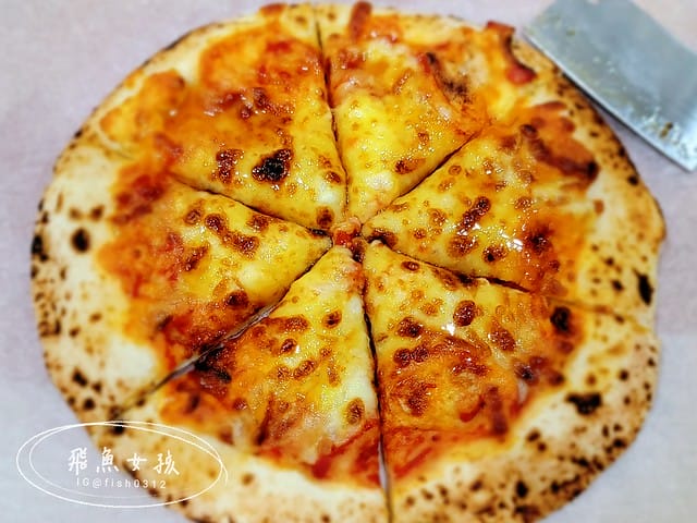 披薩時刻Pizza Times評價,披薩時刻6吋冷凍披薩評價,冷凍披薩品牌推薦,美味冷凍披薩開箱,冷凍披薩要退冰嗎,冷凍手工窯烤披薩,手工窯烤披薩推薦,團購美食開箱,冷凍披薩團購推薦,露營加熱料理推薦,冰箱必囤美食推薦,懶人加熱料理分享,披薩時刻Pizza Times,披薩時刻6吋冷凍披薩,冷凍披薩品牌推薦,美味冷凍披薩開箱,團購美食開箱,年輕人創業品牌,年輕人創業故事,家庭主婦冰箱常備冷凍食品