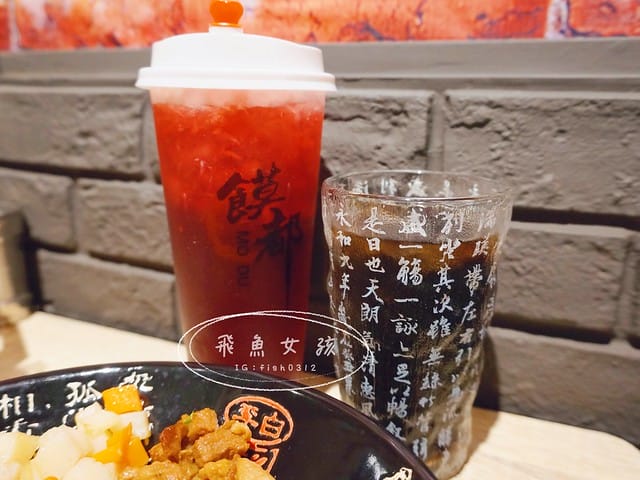 新埔捷運站美食,陝西小吃饃都肉夾饃,饃都肉夾饃,板橋饃都肉夾饃,兩千年前的漢堡,新埔站美食,莒光路美食推薦,饃都肉夾饃評價,饃都肉夾饃好吃嗎,饃都肉夾饃推薦吃什麼,肉夾饃哪裡買,好吃肉夾饃開箱,陝西小吃肉夾饃,爆紅小吃肉夾饃,莒光路小吃食記,新埔站必吃分享