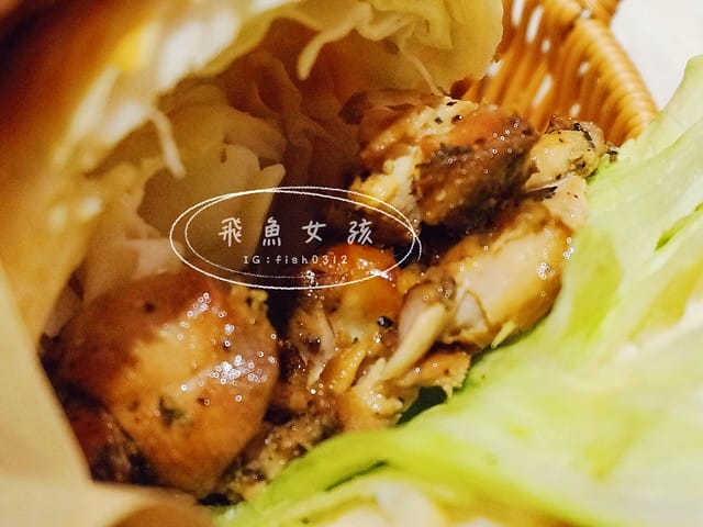 新埔捷運站美食,陝西小吃饃都肉夾饃,饃都肉夾饃,板橋饃都肉夾饃,兩千年前的漢堡,新埔站美食,莒光路美食推薦,饃都肉夾饃評價,饃都肉夾饃好吃嗎,饃都肉夾饃推薦吃什麼,肉夾饃哪裡買,好吃肉夾饃開箱,陝西小吃肉夾饃,爆紅小吃肉夾饃,莒光路小吃食記,新埔站必吃分享