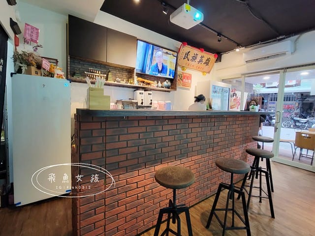 新埔捷運站美食,陝西小吃饃都肉夾饃,饃都肉夾饃,板橋饃都肉夾饃,兩千年前的漢堡,新埔站美食,莒光路美食推薦,饃都肉夾饃評價,饃都肉夾饃好吃嗎,饃都肉夾饃推薦吃什麼,肉夾饃哪裡買,好吃肉夾饃開箱,陝西小吃肉夾饃,爆紅小吃肉夾饃,莒光路小吃食記,新埔站必吃分享