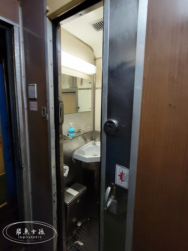 台鐵691次,台鐵神秘列車復興號,台鐵復興號,復興號是區間車嗎,復興號火車,鐵道迷,鐵路迷,台鐵火車時刻表,台鐵歷史,火車歷史,台灣鐵路史,自強號莒光號復興號差別,台鐵老火車,唐榮製造,唐榮鐵工廠