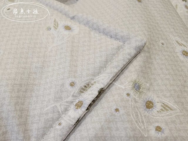 日比家族評價,Vanilli純棉單人涼被,可機洗涼被開箱,純棉涼被使用分享,純棉涼被開箱,三明治車縫法,夏天涼被選擇,百貨公司寢具分享,百貨涼被品牌分享,透氣薄被怎麼挑,涼被推薦dcard,日比家族,日比家族線上購物,百貨專櫃銷售據點CALVIN KLEINCARRARA,涼被是什麼,台灣製涼被,涼感被dcard,夏天涼被推薦 日比家族評價,Vanilli純棉單人涼被,可機洗涼被開箱,純棉涼被使用分享,純棉涼被開箱,三明治車縫法,夏天涼被選擇,百貨公司寢具分享,百貨涼被品牌分享,透氣薄被怎麼挑,涼被推薦dcard,日比家族,日比家族線上購物,百貨專櫃銷售據點CALVIN KLEINCARRARA,涼被是什麼,台灣製涼被,涼感被dcard,夏天涼被推薦