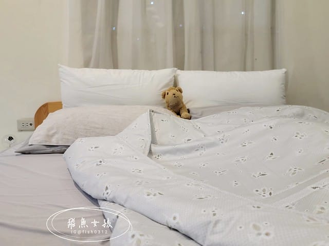 日比家族評價,Vanilli純棉單人涼被,可機洗涼被開箱,純棉涼被使用分享,純棉涼被開箱,三明治車縫法,夏天涼被選擇,百貨公司寢具分享,百貨涼被品牌分享,透氣薄被怎麼挑,涼被推薦dcard,日比家族,日比家族線上購物,百貨專櫃銷售據點CALVIN KLEINCARRARA,涼被是什麼,台灣製涼被,涼感被dcard,夏天涼被推薦 日比家族評價,Vanilli純棉單人涼被,可機洗涼被開箱,純棉涼被使用分享,純棉涼被開箱,三明治車縫法,夏天涼被選擇,百貨公司寢具分享,百貨涼被品牌分享,透氣薄被怎麼挑,涼被推薦dcard,日比家族,日比家族線上購物,百貨專櫃銷售據點CALVIN KLEINCARRARA,涼被是什麼,台灣製涼被,涼感被dcard,夏天涼被推薦