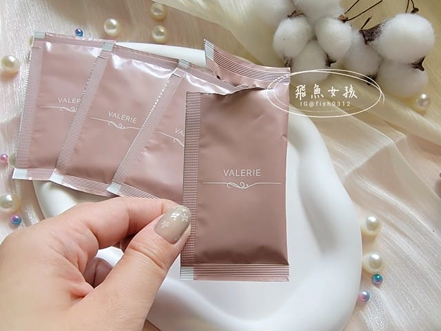 Valerie梵洛麗評價,Valerie珍燕水解膠原蛋白粉評價,Valerie珍燕水解膠原蛋白粉有用嗎,蔓越莓膠原蛋白開箱,好吸收膠原蛋白粉分享,保健品分享,好攜帶美顏聖品推薦,德國水解膠原蛋白分享,回歸彈潤肌膚膠原蛋白,美顏必備膠原蛋白開箱,順口無腥味膠原蛋白,女人養顏美容保健品,肌膚口服保養分享,好肌膚養成膠原蛋白,攜帶方便女性保養,膠原蛋白粉怎麼吃