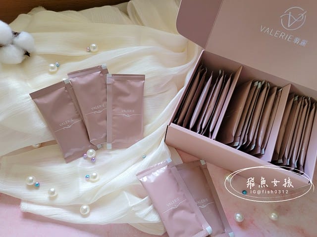 Valerie梵洛麗評價,Valerie珍燕水解膠原蛋白粉評價,Valerie珍燕水解膠原蛋白粉有用嗎,蔓越莓膠原蛋白開箱,好吸收膠原蛋白粉分享,保健品分享,好攜帶美顏聖品推薦,德國水解膠原蛋白分享,回歸彈潤肌膚膠原蛋白,美顏必備膠原蛋白開箱,順口無腥味膠原蛋白,女人養顏美容保健品,肌膚口服保養分享,好肌膚養成膠原蛋白,攜帶方便女性保養,膠原蛋白粉怎麼吃