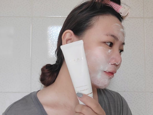 KAHI評價,金高銀推薦,韓國必買保養品,金高銀代言保養品,韓系保養品分享,KAHI保養品開箱,撫紋萬用棒評價,小粉棒心得,紋路管理保養品推薦,好攜帶保濕棒分享,高CP值韓國保濕棒,KAHI洗面乳評價,韓國洗面乳分享,玻尿酸洗面乳開箱,kahi韓劇,kahi萬用膏評價,kahi萬用膏好用嗎,kahi萬用膏好用嗎dcard,kahi撫紋萬能棒好用嗎,kahi萬用膏好用嗎ptt,韓國保濕棒kahi