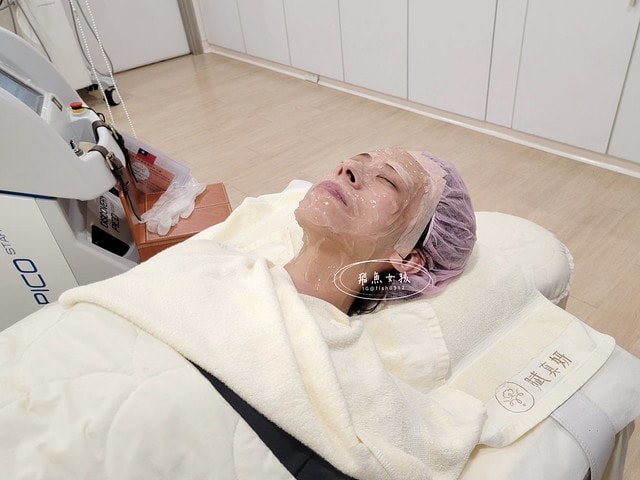 賦真妍,賦真妍整形外科醫美診所,水潤極光養膚計畫,白賦美肌密,BBL青春光耀,賦真妍皮膚專科診所,賦真妍評價,白賦美肌密評價,BBL青春光耀評價,BBL青春光耀有用嗎,BBL青春光耀ppt,BBL青春光耀是什麼,忠孝敦化醫美推薦,台北醫美推薦,台北東區醫美,青春光耀bbl價格,青春光耀bbl,賦真妍皮秒,飛魚女孩,跟著飛魚變美麗,賦真妍凝時黑松露燕窩修護凍膜