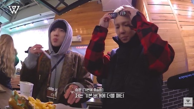 飛魚女孩,跟著飛魚玩首爾,首爾美食,鐘閣站美食,鐘閣站Shake Shack,韓國shake shack分店,shake shack首爾分店,shake shack韓國中文菜單,韓國shake shack推薦,韓國shake shack菜單,韓國shake shack奶昔,韓國shakeshack,shakeshack推薦,shakeshack韓國,shakeshack東大門,shakeshack中文菜單,光化門廣場,景福宮一日遊,普信閣,shakeshac韓國機場,winner聖地巡禮,winner吃過的漢堡店,WINNER追星,姜昇潤宋旻浩在紐約吃的漢堡店,宋旻浩餐廳,姜昇潤漢堡