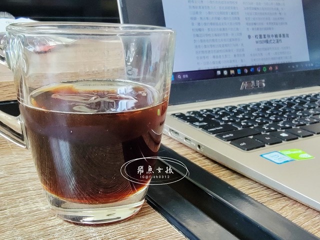 INLOVE Café,濾掛式咖啡,方便沖泡咖啡,家樂福必買,家樂福咖啡推薦,INLOVECafé濾掛式咖啡,家樂福好物,雨林聯盟認證,Metime,濾掛咖啡體驗,濾掛咖啡評價,曾獲國際咖啡評鑑金獎,上班喝咖啡,家樂福咖啡好喝嗎,濾掛咖啡推薦,濾掛式咖啡推薦ptt,濾掛式咖啡推薦dcard,濾掛咖啡推薦不酸,濾掛式咖啡好處,inlove cafe濾掛咖啡,家樂福inlove cafe,家樂福濾掛咖啡