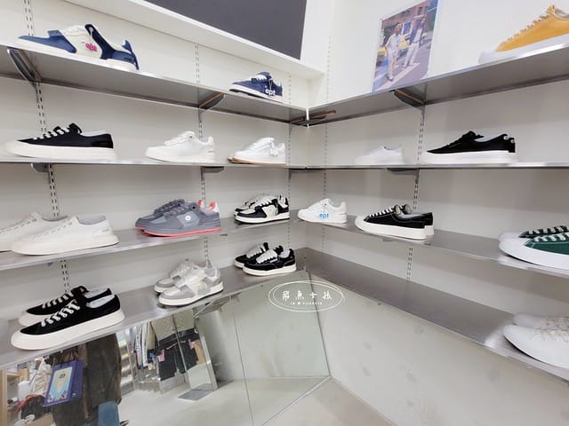 飛魚女孩,韓國自由行,首爾景點,明洞必買,明洞必買dcard,明洞必買衣服,明洞逛街,明洞逛街地圖,明洞逛街攻略,明洞逛街路線,168cm手機殼明洞店,168cm手機殼韓國,明洞手機殼,韓國手機殼哪裡買,ept鞋子dcard,ept鞋子好穿嗎,ept韓國門市,ept韓國價格,nyunyu飾品批發,NYUNYU明洞,2024明洞逛街,明洞逛街2024 飛魚女孩,韓國自由行,首爾景點,明洞必買,明洞必買dcard,明洞必買衣服,明洞逛街,明洞逛街地圖,明洞逛街攻略,明洞逛街路線,168cm手機殼明洞店,168cm手機殼韓國,明洞手機殼,韓國手機殼哪裡買,ept鞋子dcard,ept鞋子好穿嗎,ept韓國門市,ept韓國價格,nyunyu飾品批發,NYUNYU明洞,2024明洞逛街,明洞逛街2024