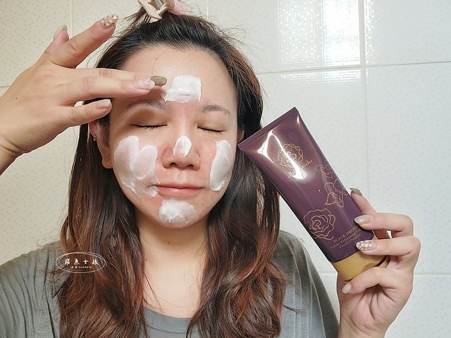 PolySacch醣醣生醫評價,黑蘭花保養品推薦,黑蘭花萃取保養品開箱,緊緻凍齡保養品開箱,輕熟齡保養方法推薦,貴婦級保養品牌開箱,臉部基礎保養品開箱,保濕補水臉部保養分享,緊緻抗老保養品開箱,黑蘭極皙儷緻胺基酸潔顏乳評價,黑蘭極皙儷緻御顏美容露評價,黑蘭花保養品是什麼,嫩白保養品分享,黑蘭花功效,蘭花 保養品, 醫美術後保養品推薦,30歲保養品dcard,30歲保養品推薦ptt,30歲保養ptt,熟齡保養品dcard