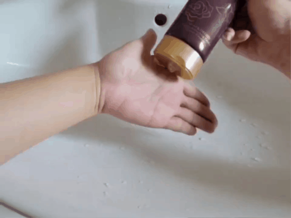 PolySacch醣醣生醫評價,黑蘭花保養品推薦,黑蘭花萃取保養品開箱,緊緻凍齡保養品開箱,輕熟齡保養方法推薦,貴婦級保養品牌開箱,臉部基礎保養品開箱,保濕補水臉部保養分享,緊緻抗老保養品開箱,黑蘭極皙儷緻胺基酸潔顏乳評價,黑蘭極皙儷緻御顏美容露評價,黑蘭花保養品是什麼,嫩白保養品分享,黑蘭花功效,蘭花 保養品, 醫美術後保養品推薦,30歲保養品dcard,30歲保養品推薦ptt,30歲保養ptt,熟齡保養品dcard