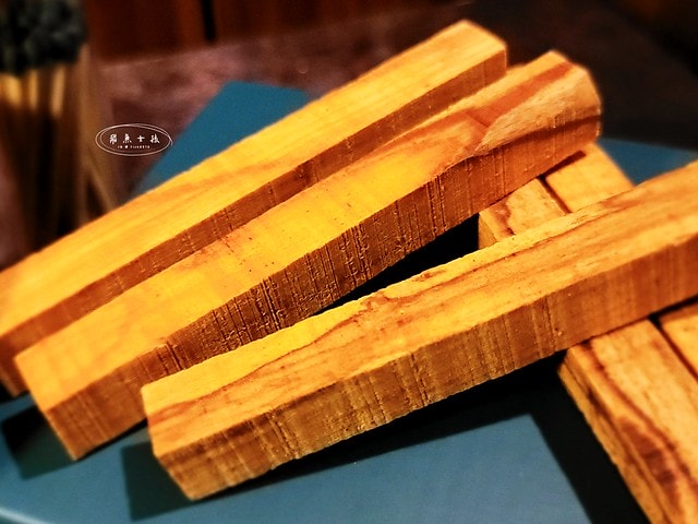 慢漫談香秘魯聖木精裝禮盒,慢漫談香,秘魯聖木精裝禮盒,秘魯聖木,秘魯A+級爆油聖木,聖木禁忌,聖木晚上燒,聖木真假,聖木淨化方式,聖木推薦,聖木淨化空間,聖木淨化教學,聖木粉怎麼燒,秘魯聖木功效,秘魯聖木dcard,秘魯聖木ptt,聖木條ptt,A+爆油聖木,祕魯聖木教學,聖木是什麼,聖木推薦,黑碧璽推薦,黑碧璽功效,黑碧璽 黑曜石,黑碧璽 黑曜石 PTT,黑碧璽功能,黑碧璽禁忌,聖木 鼠尾草,聖木黑煙,聖木 淨化