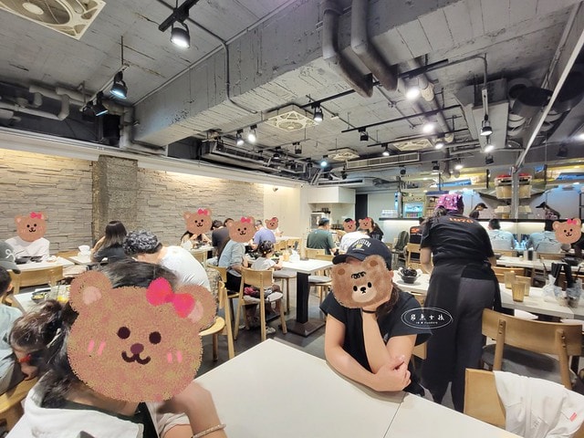 1976道地香港美食,東區港式飲茶餐廳,東區港式飲茶吃到飽,東區港式餐廳,1976道地香港美食的菜單,1976道地香港美食的評論,1976道地香港美食菜單,1976道地香港餐廳,1976 道 地 香港美食 訂 位,1976 道 地 香港美食 的 評論,1976 港式餐廳,港式 雲 吞 麵 台北,東區 1976,仁愛路 1976,忠孝敦化 粥,東區 粥店,台北廣東粥,北東區廣東粥雲吞撈麵菜單,跟著飛魚吃美食,東區港式飲茶,東區港式飲茶推薦,港式飲茶推薦台北ptt,台北港式dcard,港式飲茶ptt,忠孝東路港式飲茶,港式飲茶推薦台北