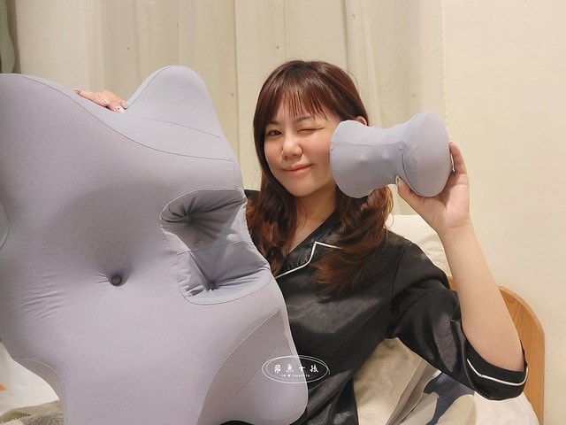 四花軟居評價,牽引安眠枕評價,牽引安眠枕好用嗎,頸部支撐枕頭分享,功能性枕頭開箱,放鬆頸部枕頭推薦,肩頸痠痛枕頭分享,改善睡眠枕頭心得,按摩枕頭使用心得,睡眠障礙枕頭分享,護頸設計枕頭開箱,人體工學枕頭分享,適合側睡的枕頭推薦,不易塌枕頭心得,牽引安眠枕評價,改善肩頸痠痛枕頭分享,護頸設計枕頭推薦,失眠枕頭推薦ptt,枕頭推薦dcard,枕頭試躺ptt,好睡的枕頭ptt,好睡的枕頭dcard,肩頸痠痛枕頭推薦