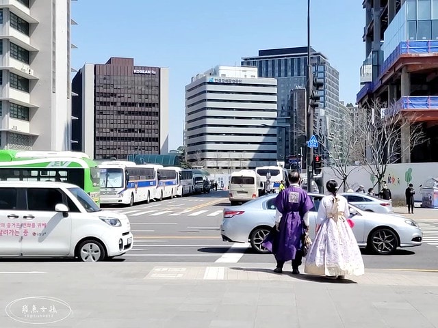 飛魚女孩,韓國自由行,首爾景點地圖,跟著飛魚玩韓國,光化門廣場交通,光化門事件,光化門廣場 美食,光化門雕像,光化門 景點,光化門站韓文,光化門地鐵站,景福宮站,鍾路 三街 地鐵,光化門 景福宮,景福宮開放時間2024,景福宮交接2024,景福宮 光化門,景福宮韓文,景福宮韓服推薦dcard,景福宮門票價格,世宗村飲食文化街,益善洞 dcard,益善洞逛街地圖,韓國shake shack,shake shack韓國,韓國shake shack推薦,首爾六天五夜,首爾六天五夜行程,首爾6天5夜,首爾 shake shack,韓國首爾秘境dcard