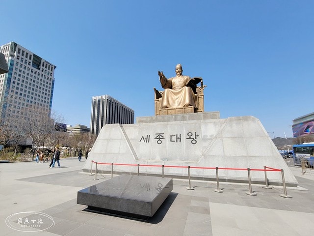 飛魚女孩,韓國自由行,首爾景點地圖,跟著飛魚玩韓國,光化門廣場交通,光化門事件,光化門廣場 美食,光化門雕像,光化門 景點,光化門站韓文,光化門地鐵站,景福宮站,鍾路 三街 地鐵,光化門 景福宮,景福宮開放時間2024,景福宮交接2024,景福宮 光化門,景福宮韓文,景福宮韓服推薦dcard,景福宮門票價格,世宗村飲食文化街,益善洞 dcard,益善洞逛街地圖,韓國shake shack,shake shack韓國,韓國shake shack推薦,首爾六天五夜,首爾六天五夜行程,首爾6天5夜,首爾 shake shack,韓國首爾秘境dcard